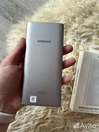 Samsung аккумулятор с беспроводной зарядкой 10000
