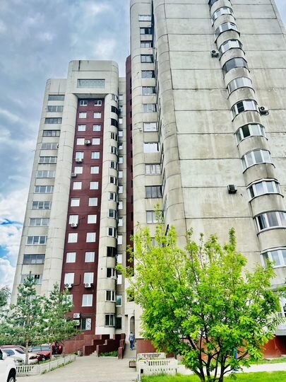 2-к. квартира, 93,9 м², 3/16 эт.