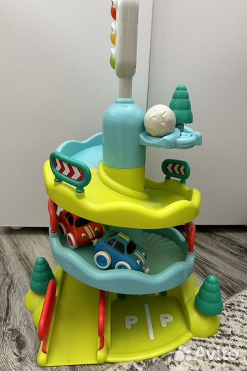 Игровой трек с машинками