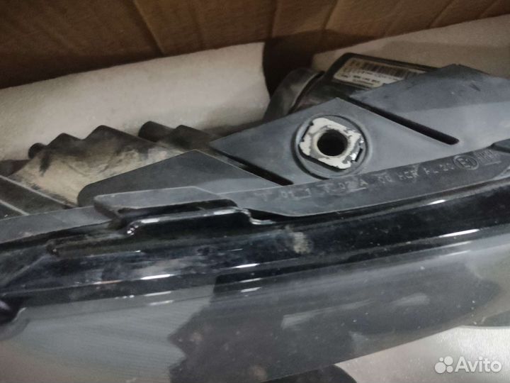 Фары на passat b7