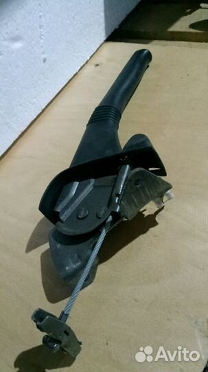 Рычаг стояночного тормоза трос Рено