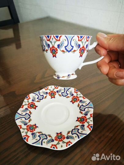 Чашки с блюдцем