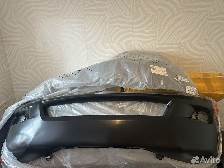 Бампер передний Toyota Sienna 2013