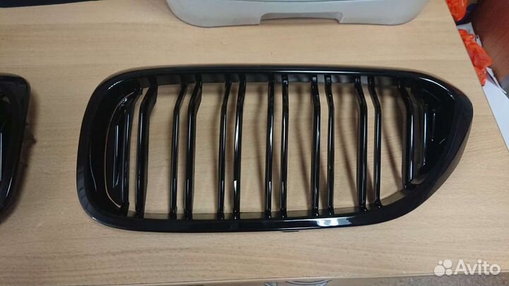 Ноздри решетки BMW G30 G31 G38 новые