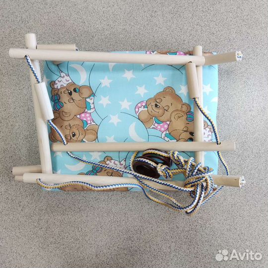 Детские качели с мягким сидением