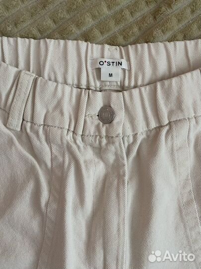 Джинсы белые широкие 46