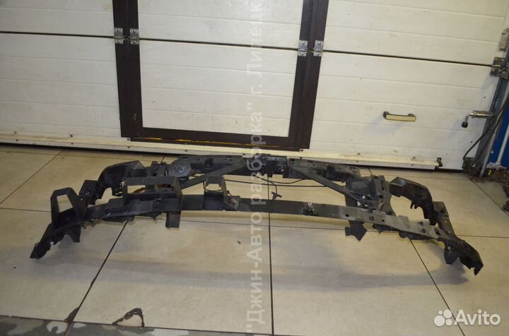 Телевизор передняя панель Land Rover Discovery 3