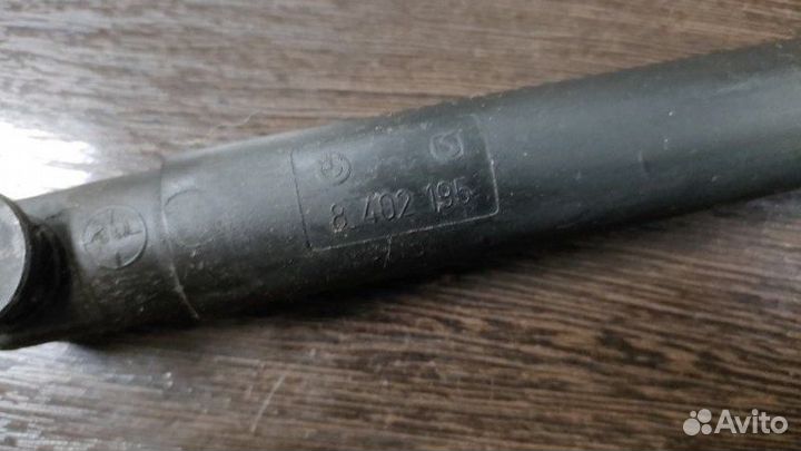 Амортизатор багажника Bmw X5 E53