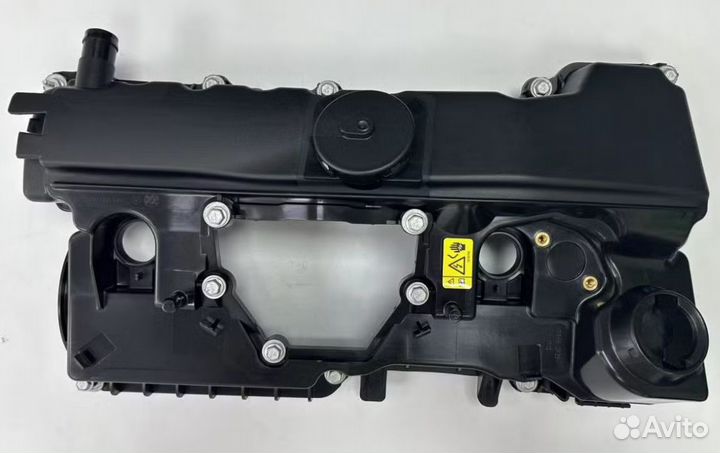 Крышка 11127555212 BMW