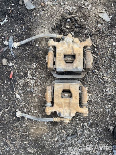 Суппорт задний nissan tiida c11