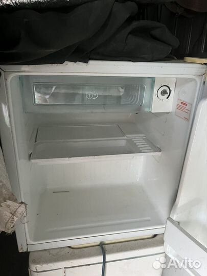 Холодильник бу маленький