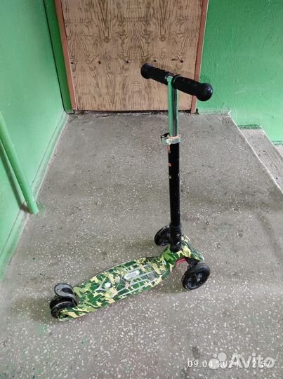 Самокат детский трехколесный