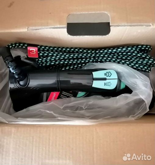 Утюг новый Readmond