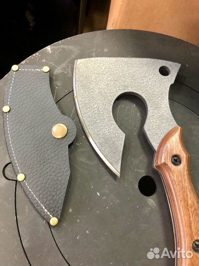 Топор кованый Малой