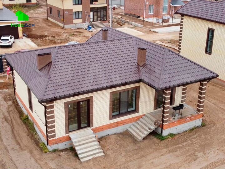 Дом 108 м² на участке 5 сот.