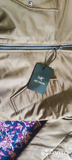 Бомбер Arc'teryx