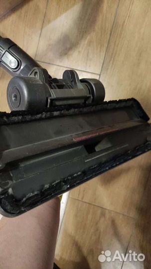 Пылесос Dyson DC37