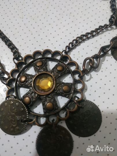 Восточные танцы подвес на бедра