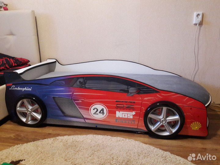 Кровать машина с подъемным матрасом