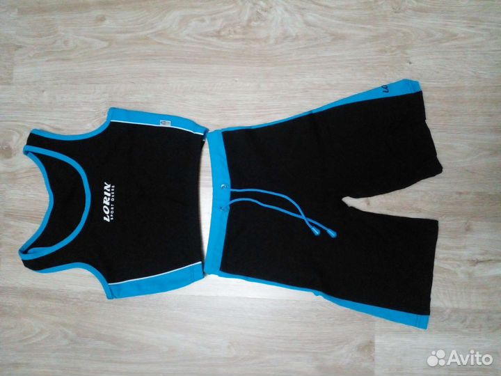 Спортивный костюм