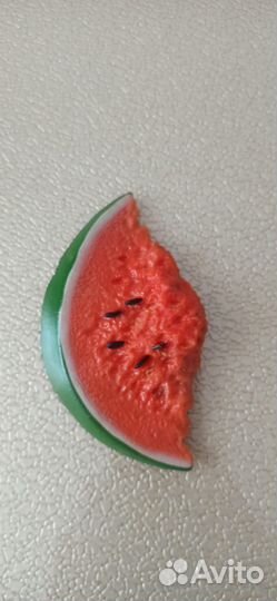 Магниты на холодильник