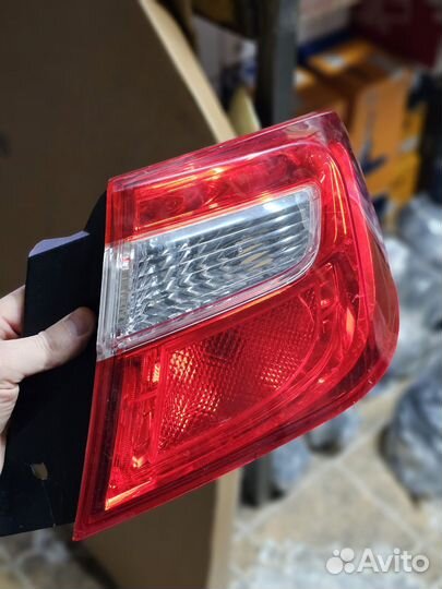 Задний фонарь toyota camry 50