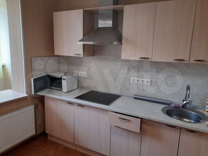 1-к. квартира, 44 м², 3/9 эт.