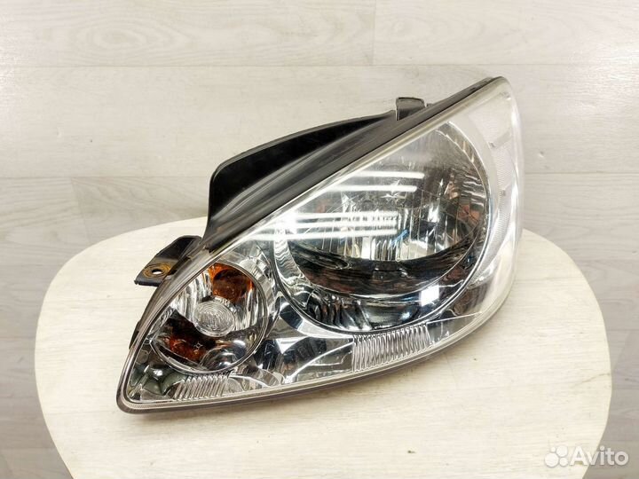 Фара левая Hyundai Getz 2005-2011
