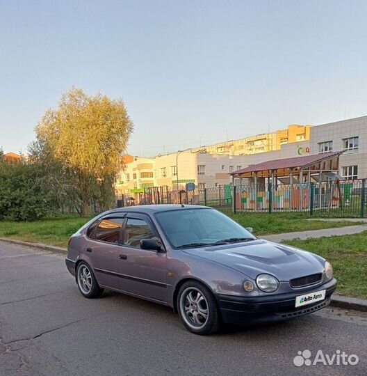 Toyota Corolla 1.6 МТ, 1998, 282 000 км