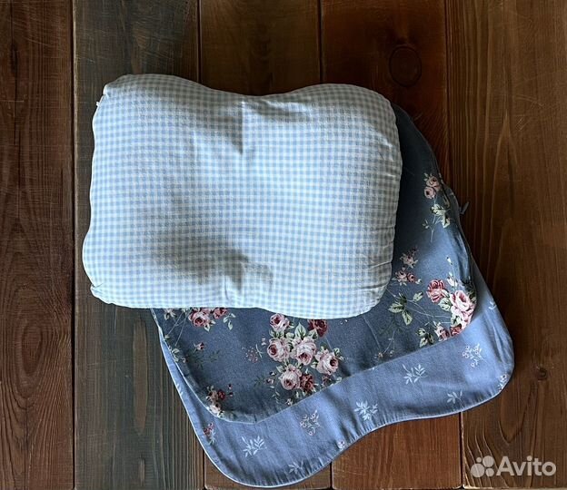 Подушка с наволочками для новорожденных