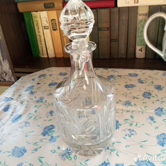 Графин хрустальный