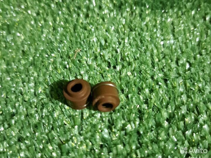 Маслосъёмные колпачки Honda