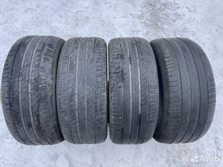 Michelin Primacy 4 235/45 R17