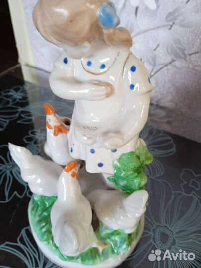 Фарфоровые статуэтки