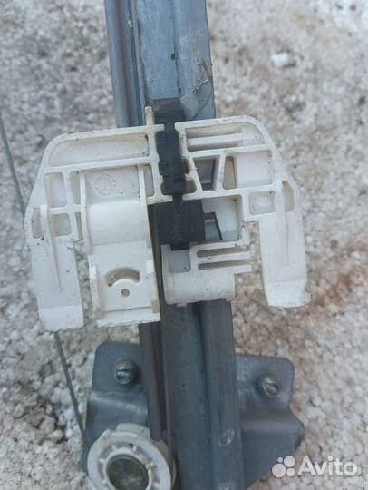 Стеклоподъёмник задний правый пежо 206