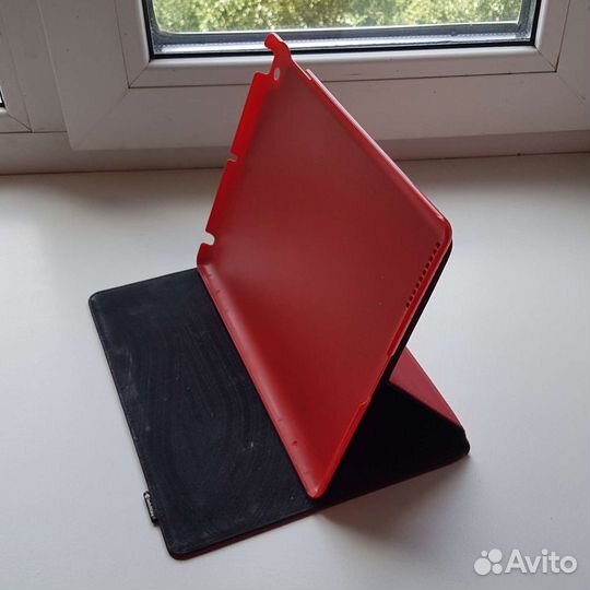 Чехол на iPad 4