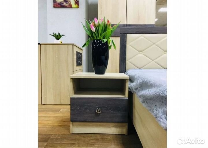 Тумба прикроватная с ящиком