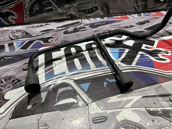 Вакуумная трубка S85B50 BMW M5 E60 M6 E63