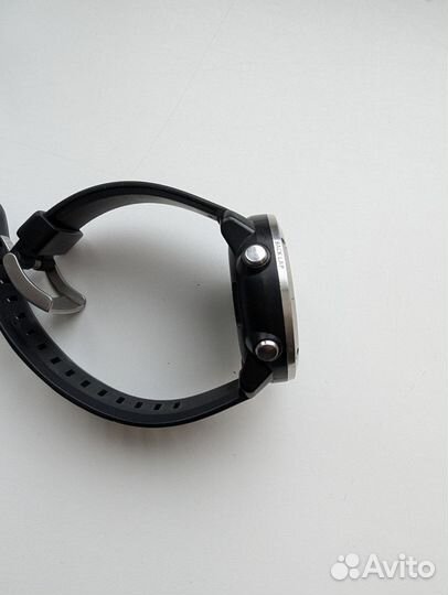 Часы suunto traverse