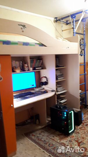 Детская мебель стол кровать шкаф