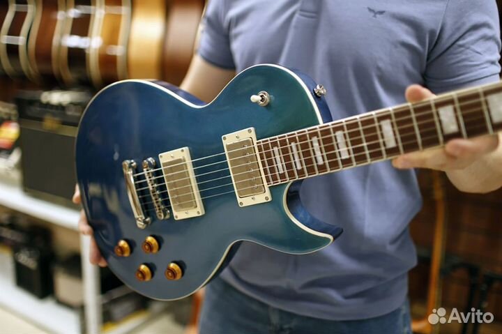 Электрогитара Cort + аксессуары