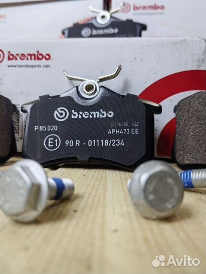 Колодки тормозные Brembo зад Seat Skoda VW