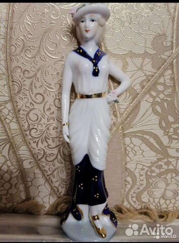 Статуэтка фарфор