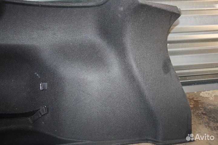 Обшивка багажника (левая) KIA RIO 2017