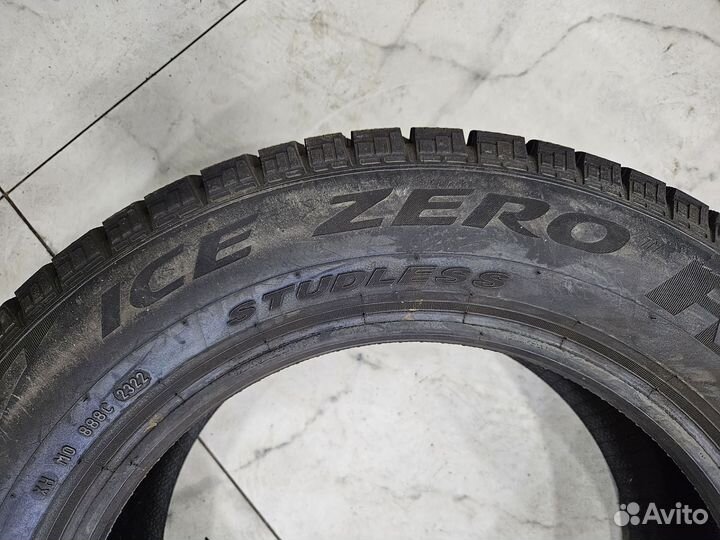 Pirelli Ice Zero FR 185/65 R15 92T