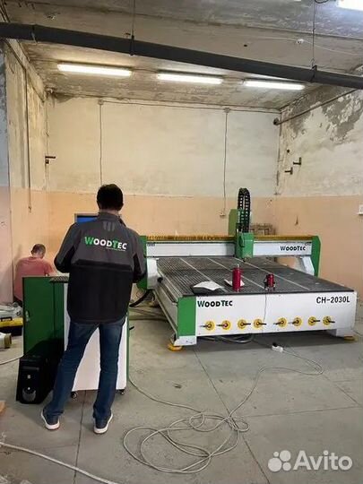 Станок фрезерный с чпу/Вакуумная подготовка CH-2030L