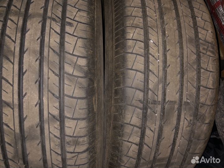 Yokohama BluEarth E70BZ 215/55 R17