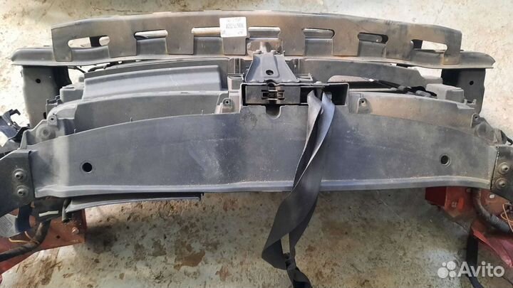 Радиаторная касета Volkswagen golf 6