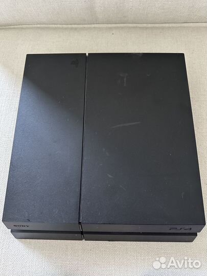 Sony playstation 4 + игры doom, skyrim, ведьмак