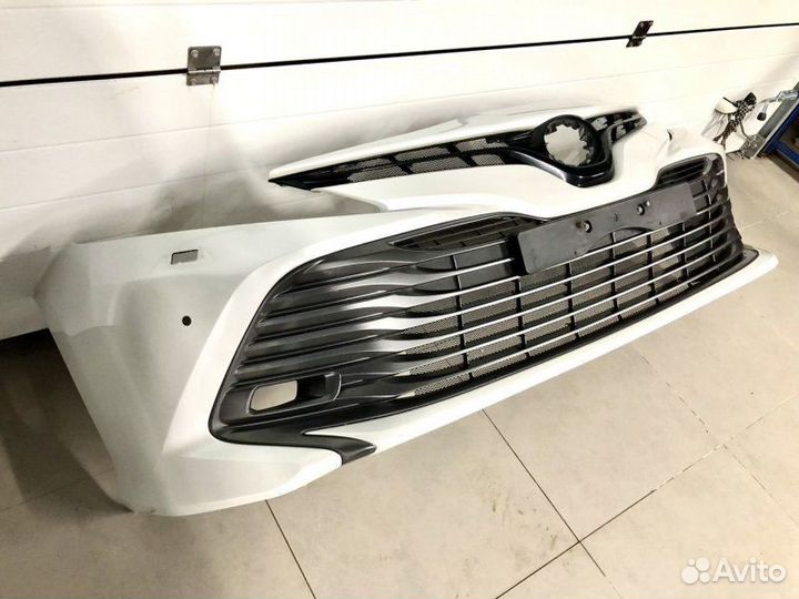 Бампер передний Toyota Camry V70